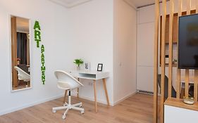 Art Apartment II